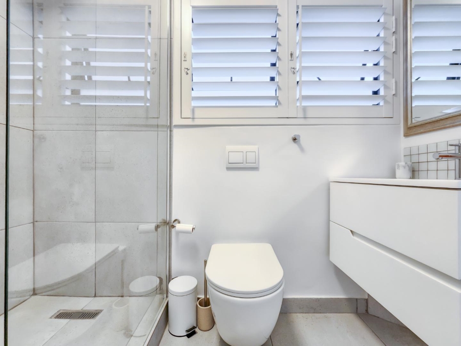 To Let 2 Bedroom Property for Rent in Sea Point Western Cape
